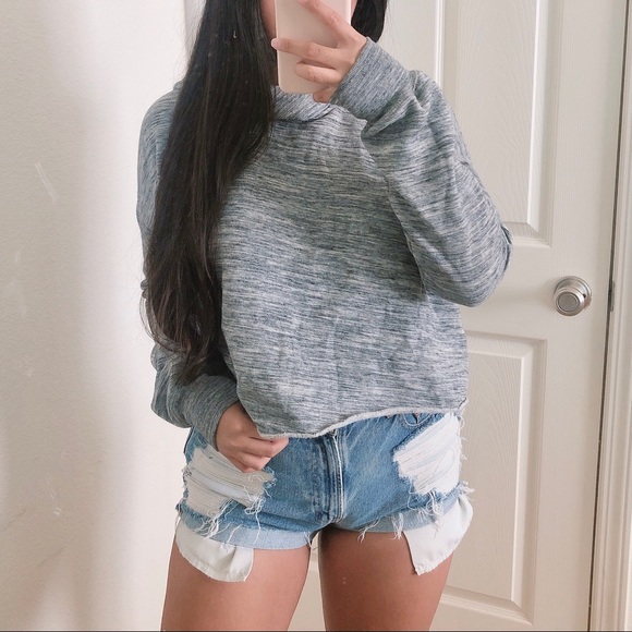 Abercrombie Cropped Hoodie Pullover - Picture 2 of 7